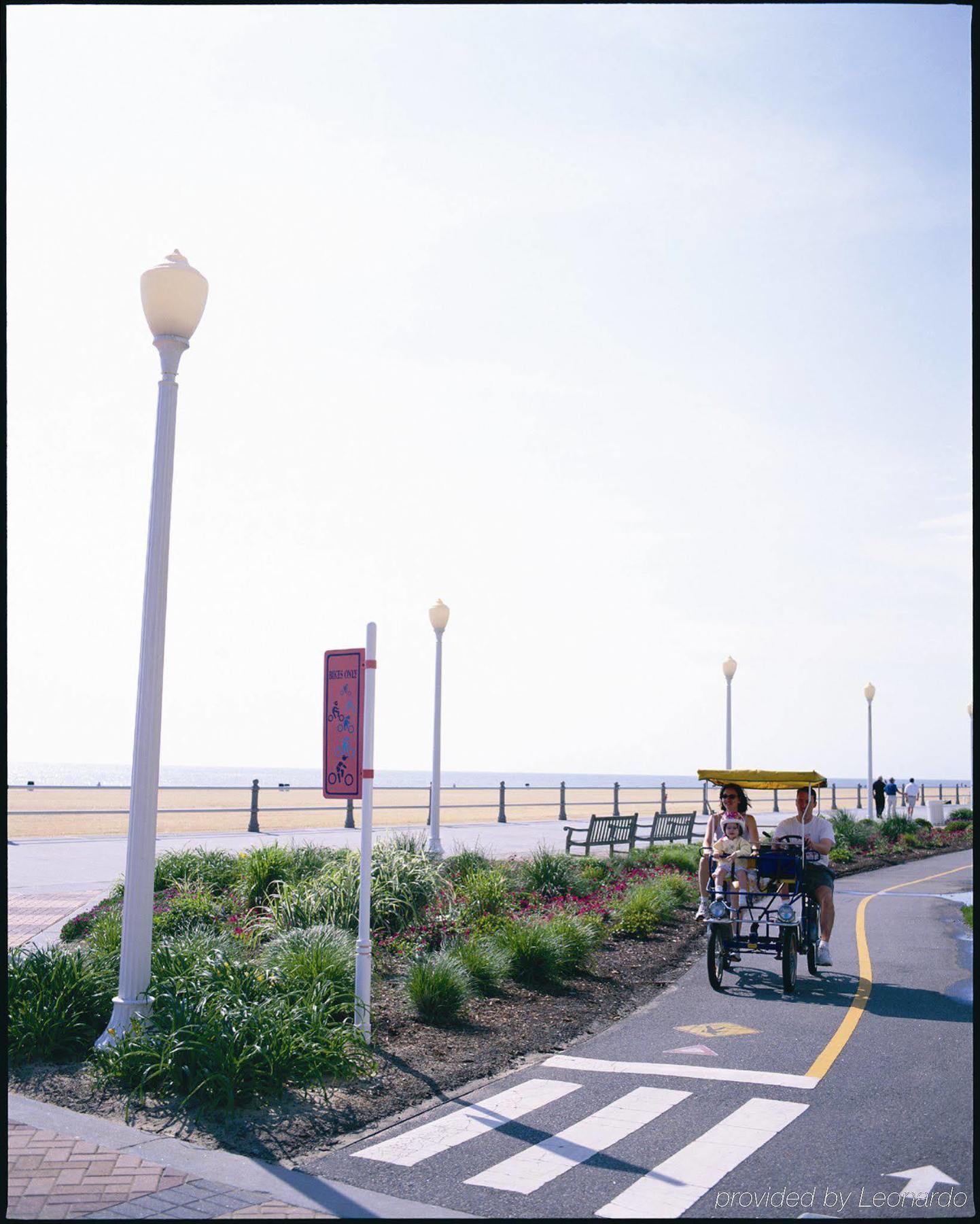 Holiday Inn Virginia Beach - Norfolk, An Ihg Hotel Esterno foto